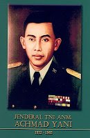 pahlawanrevolusi-jenderaltniachmadyani